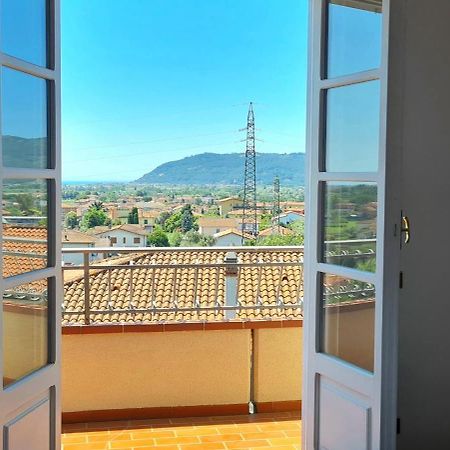 Casa Vacanza Da Menan Castelnuovo Magra Exteriér fotografie