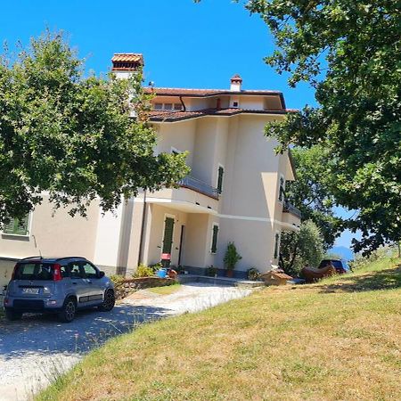 Casa Vacanza Da Menan Castelnuovo Magra Exteriér fotografie