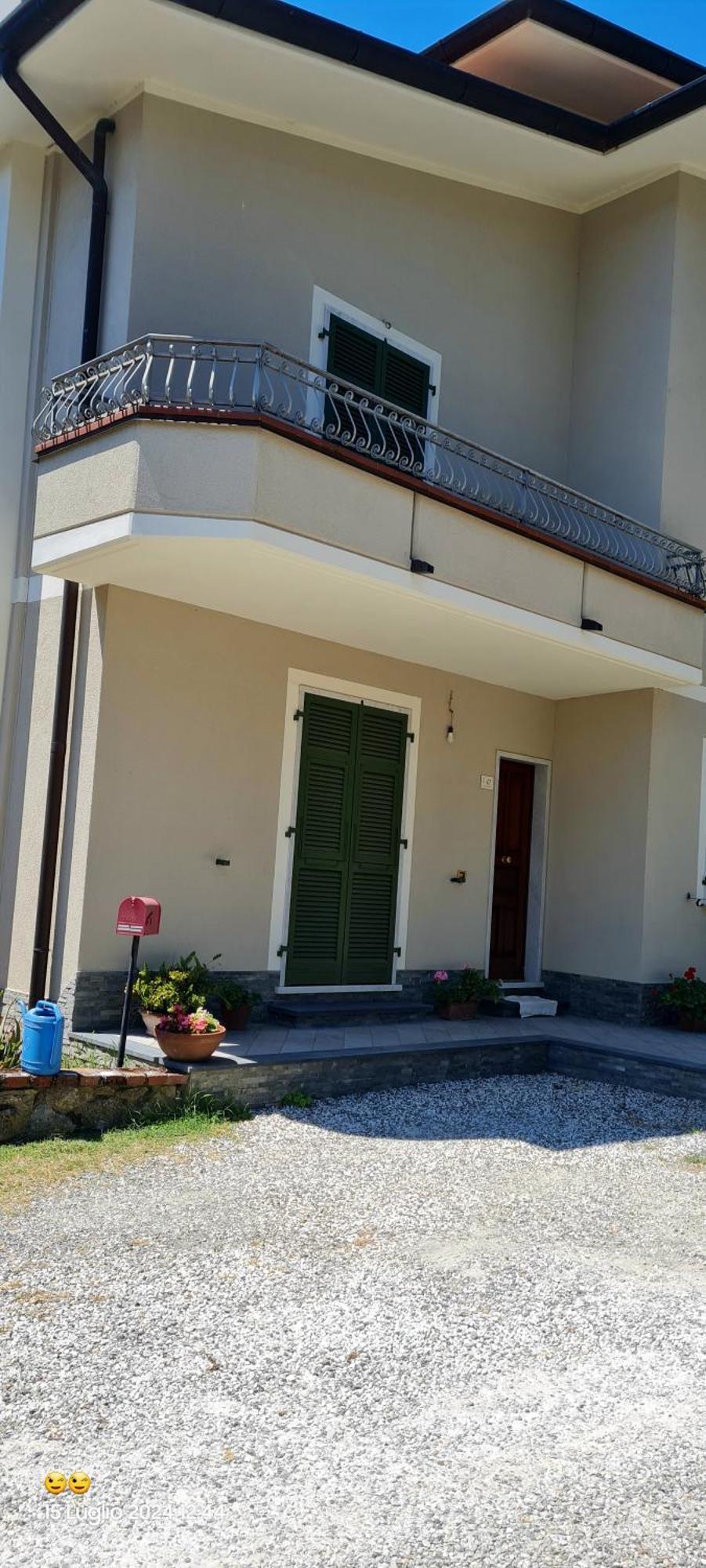 Casa Vacanza Da Menan Castelnuovo Magra Exteriér fotografie